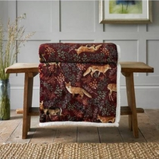Fox And Deer Throw Mulberry 140 X 180cm