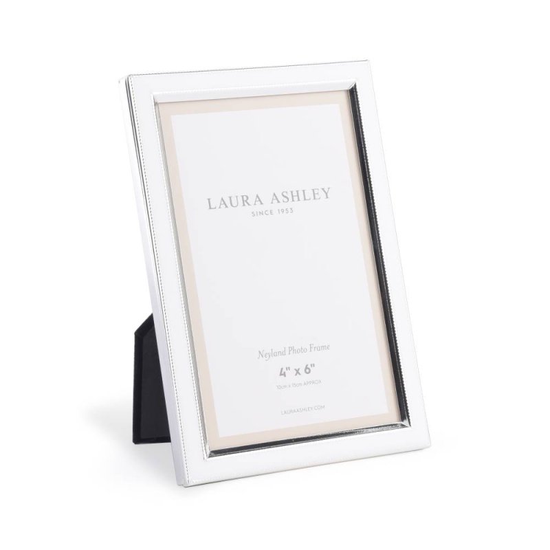 Laura Ashley Neyland Photo Frame Polished Silver 4x6"