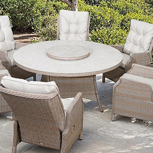 Valencia Garden Collection