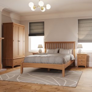 Carlton Oak Bedroom