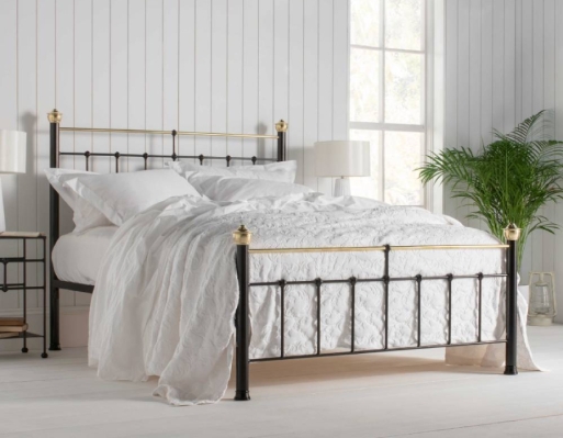 The Timeless Elegance of The Wrought Iron and Brass Bed Comp Glasswells