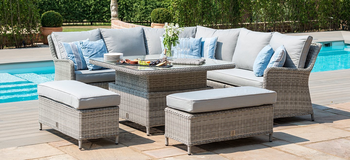 Glasswells shop garden furniture