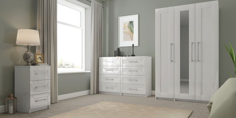 Chilton Gloss Bedroom