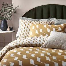 Riva Hoem Zabine Duvet Set