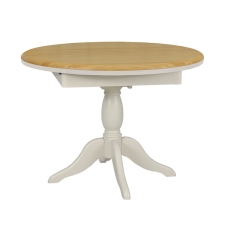 Stag Crompton Round Extending Dining Table