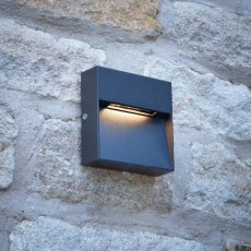 Dar Yukon Wall Light