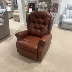 Wycombe Grande Leather Manual Recliner (Bury St Edmunds)