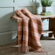 Deyongs Elgin 130cm x 160cm Throw White / Rust