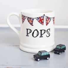 Family Mug Pops