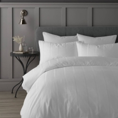 Luxe & Wilde Henry Duvet Set White