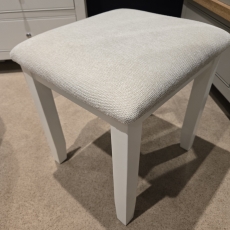 Elveden White Bedroom Stool (Ipswich)