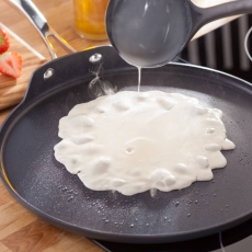 Stellar Hard Anodised 30cm Crepe Pan Non Stick