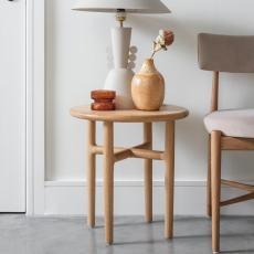 Winchester Lamp Table