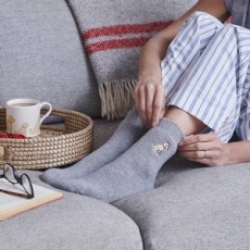 DOG WALKER SOCKS APRICOT COCKAPOO