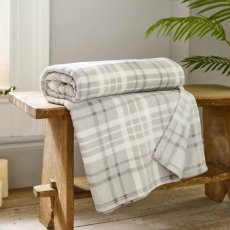 Snuggle Check Throw 140X180cm Dark Grey