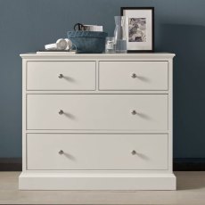 Alaska White 2 + 2 Drawer Chest