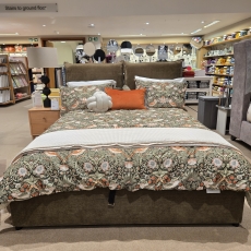 Overton Kingsize Ottoman (Ipswich)