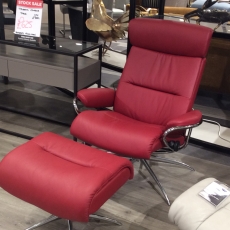 Stressless Tokyo Chair With Headrest & Footstool (Bury St Edmunds)