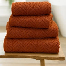 The Lyndon Company Catalonia Towel Rust