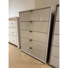 Tannington 5 Drawer Wide Chest (Bury St Edmunds)