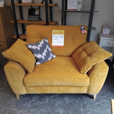 Sahara Snuggler Chair (Haverhill)