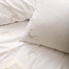 Historic Royal Palaces Bow Embroidery Duvet Set White Natural