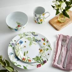 Portmeirion Bumble Bee 16 Piece Set