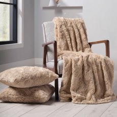 Walton & Co Marilyn Throw 130cm x 170cm Caramel