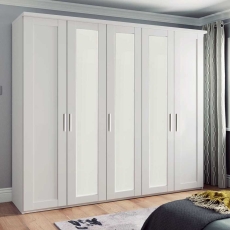 Cleveland 5 Door Wardrobe with Middle Mirrored Doors