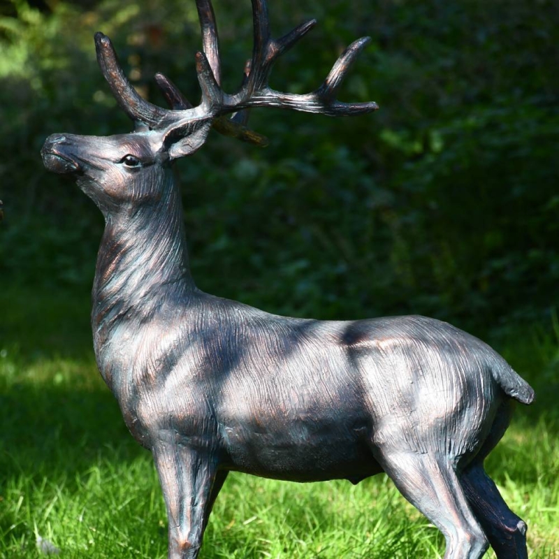 Elegant Stag - Garrden Sculpture