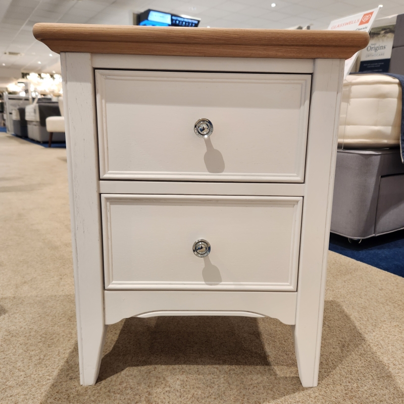 New England Painted Bedside Chest (Bury St Edmunds)