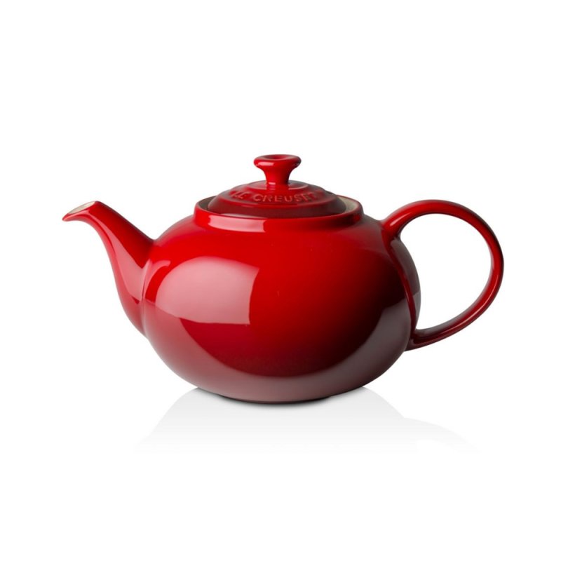 Le Creuset Classic Teapot Cerise