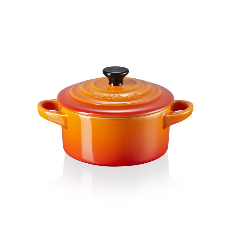 le creuset petite round casserole volcanic