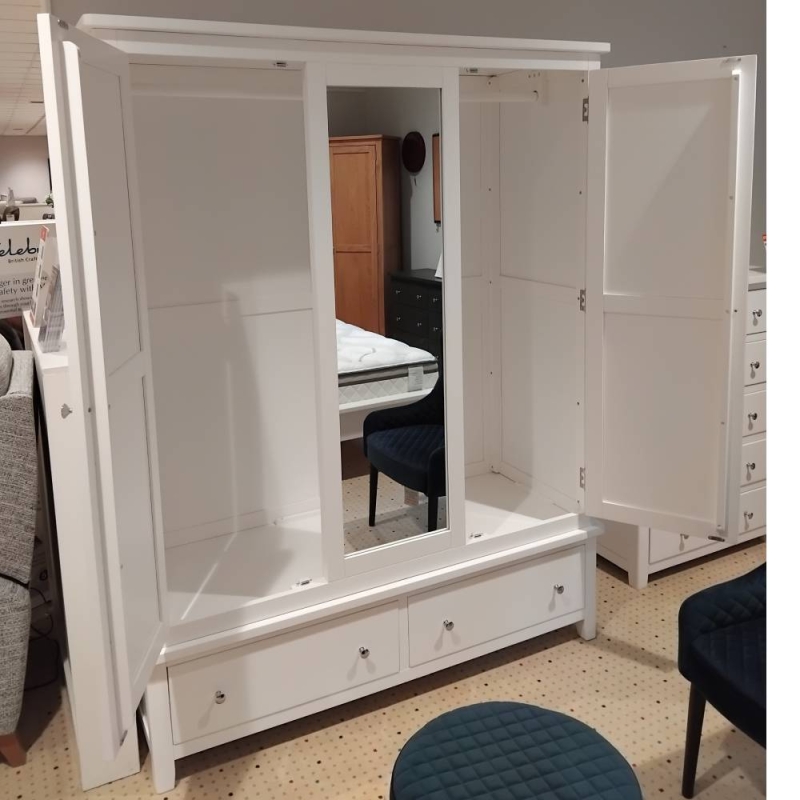 Hamilton triple wardrobe in white (Haverhill)