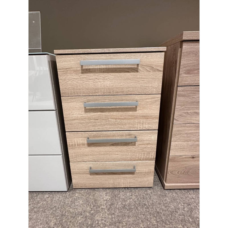 Akaro 4 Drawer Chest (Bury St Edmunds)