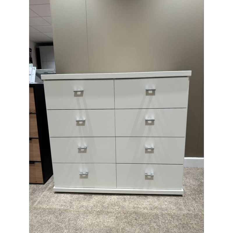 Denby 8 Drawer Painted Chest (Bury St Edmunds)