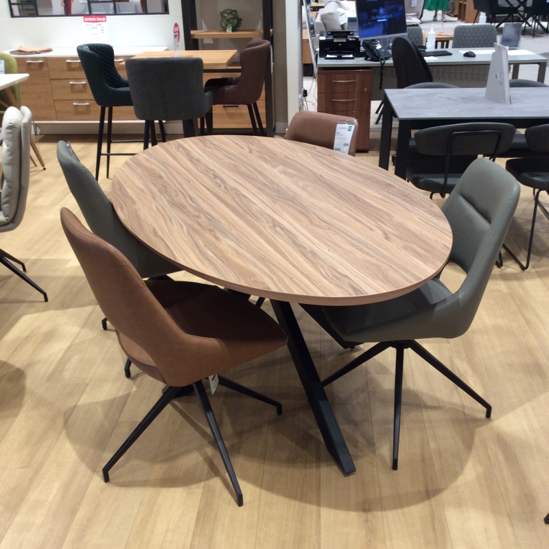 Milden Oval 180cm Table (Bury St Edmunds)