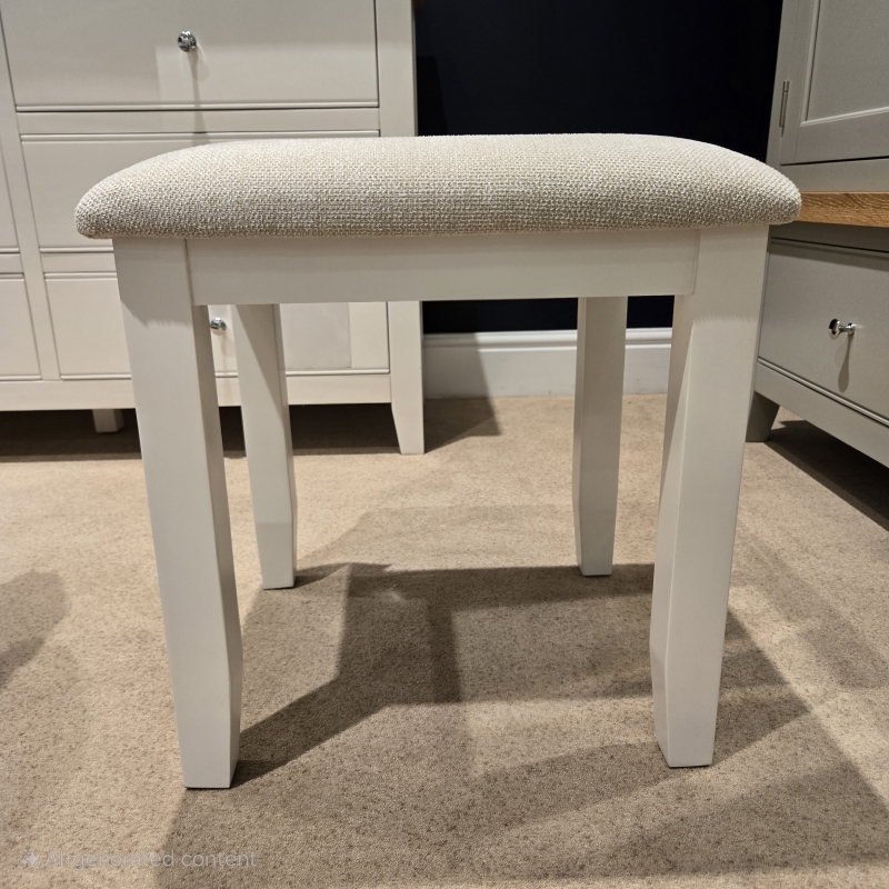 Elveden White Bedroom Stool (Ipswich)