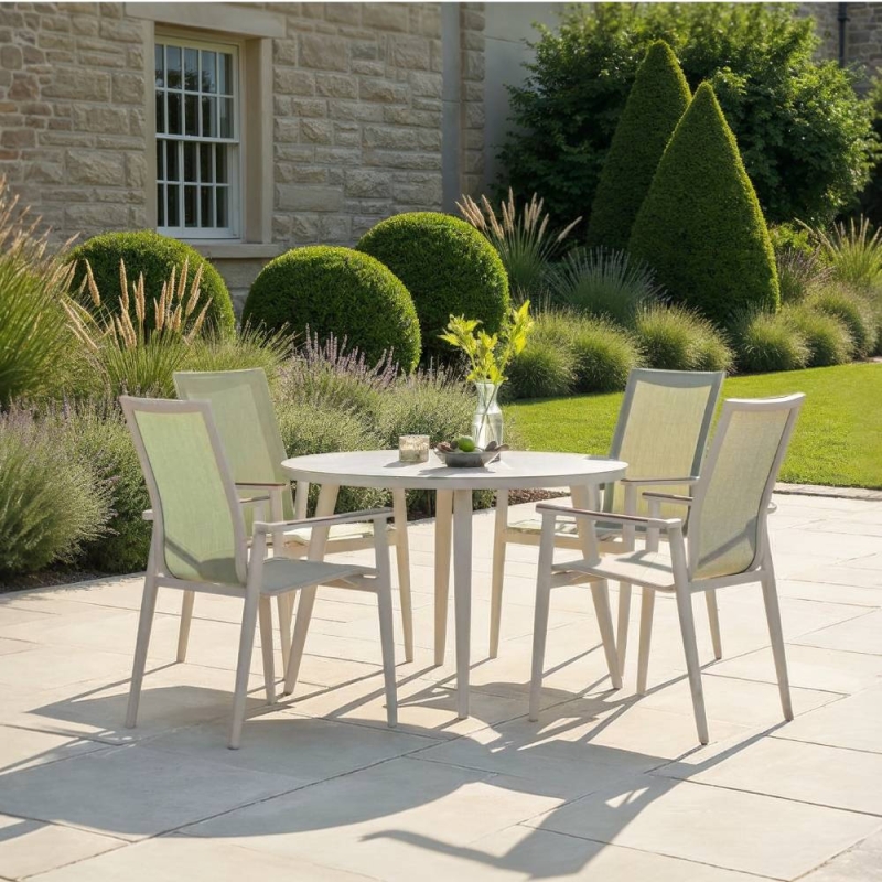 Lazio 110cm Round Table With 4 Armchairs - Green