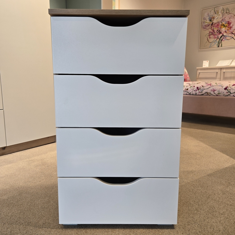 Avondale 4 Drawer Chest (Ipswich)