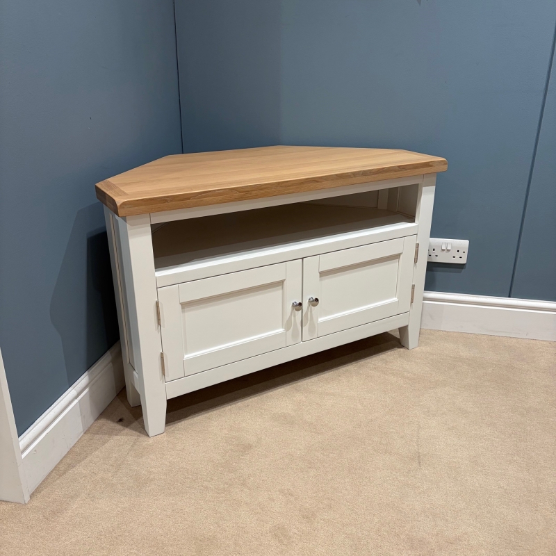 Elveden Corner TV Unit (Ipswich)