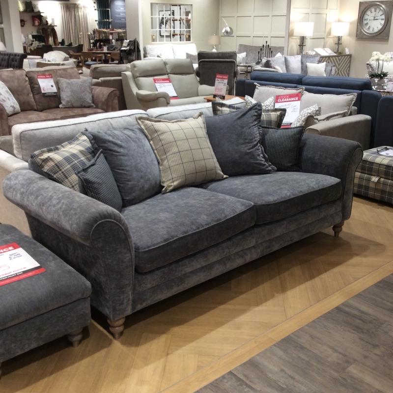 Clarabelle Grand Sofa (Bury St Edmunds)