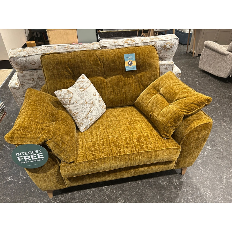 Sahara Snuggler Chair (Haverhill)