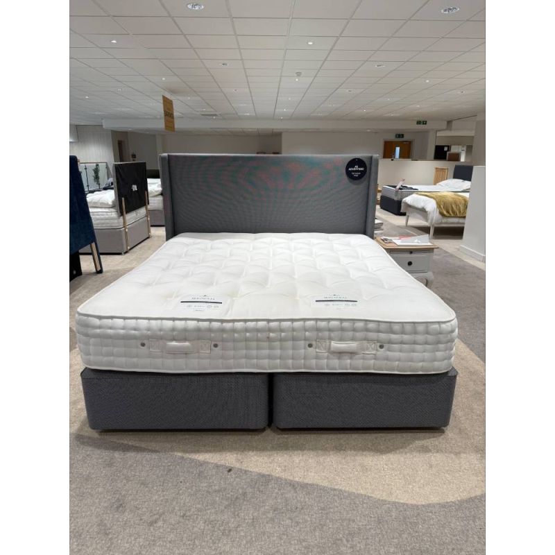 Harrison Spinks Magnolia Super King Set Inc Headboard (Bury St Edmunds)