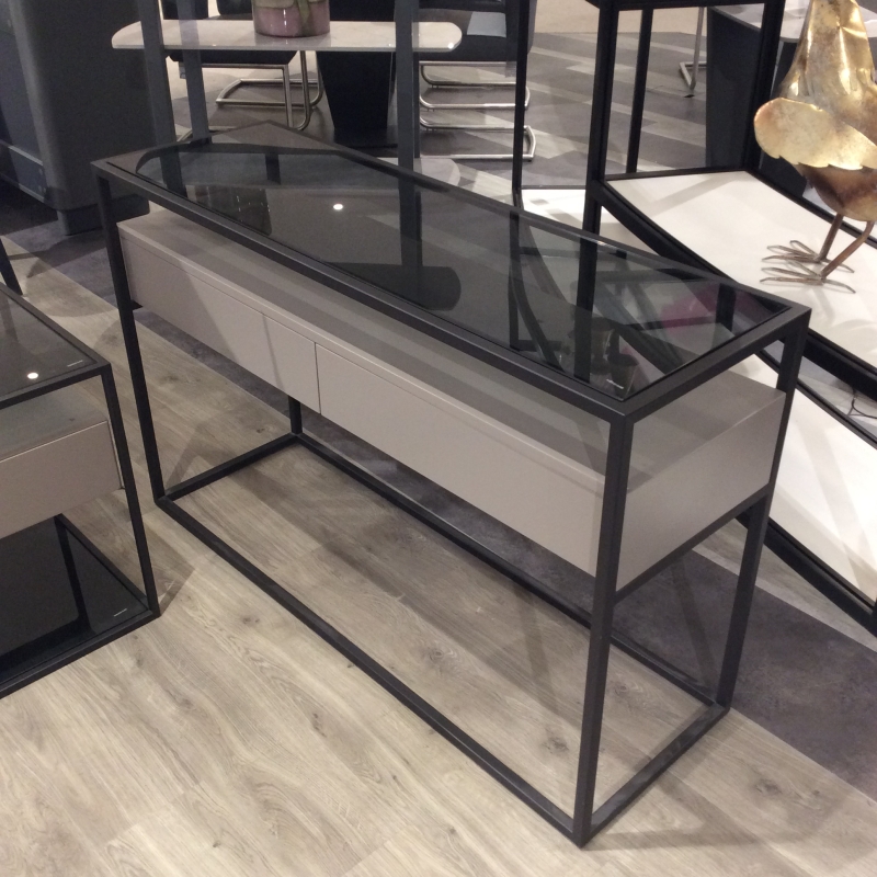 Tribeca Console Table (Bury St Edmunds)