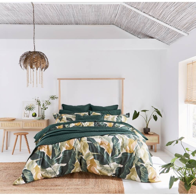 Teb Baker Urban Duvet Set