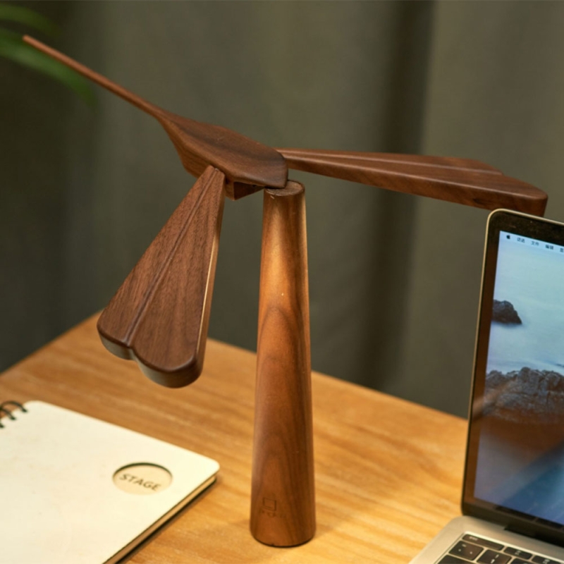 Dragonflight Balance Light Walnut