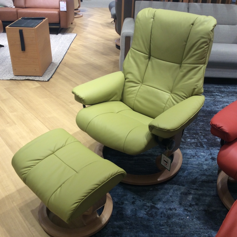 Stressless Mayfair Medium Classic Chair With Footstool In Deep Amber (Bury St Edmunds)