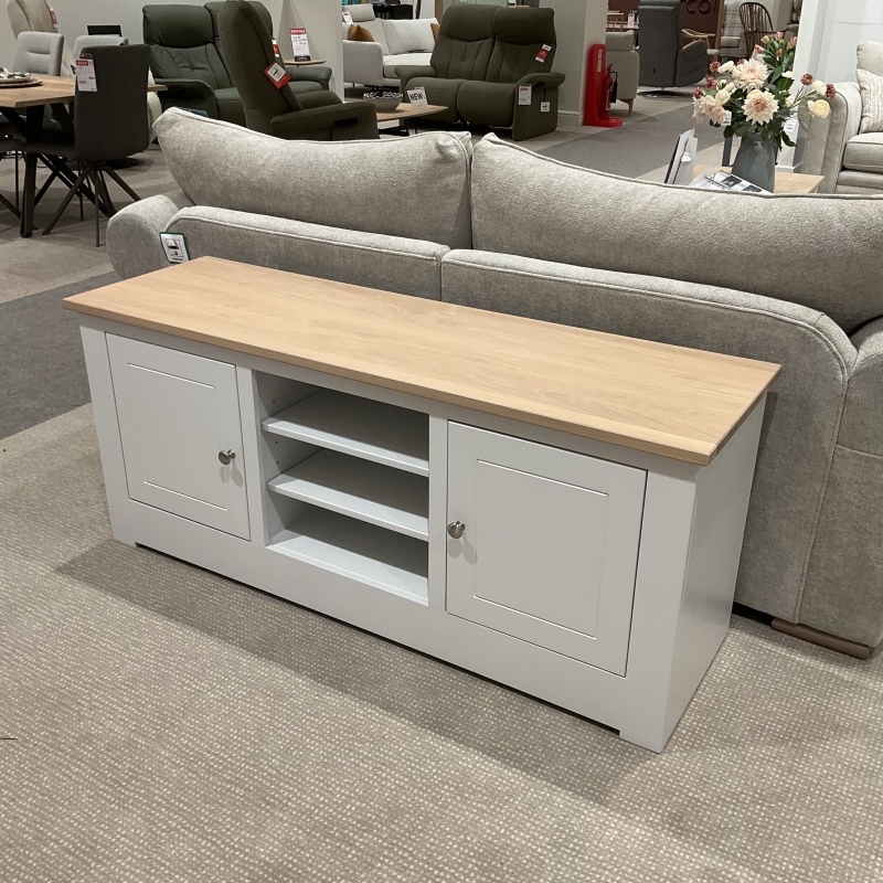 Milton Straight Tv Unit (Bury St Edmunds)