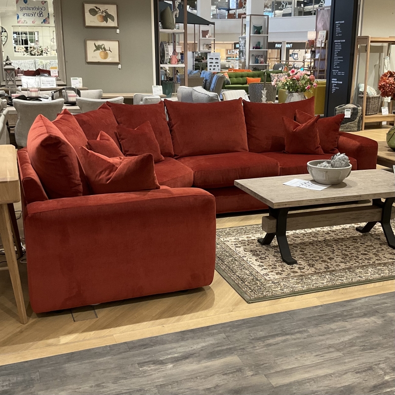 Albion Small Curved Corner Sofa (Bury St Edmunds)